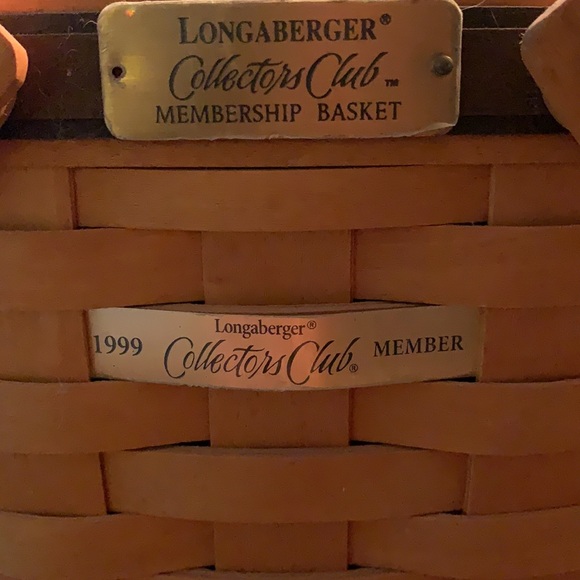 1999 Longaberger Collector’s Club Membership Basket and fabric liner - Picture 4 of 5